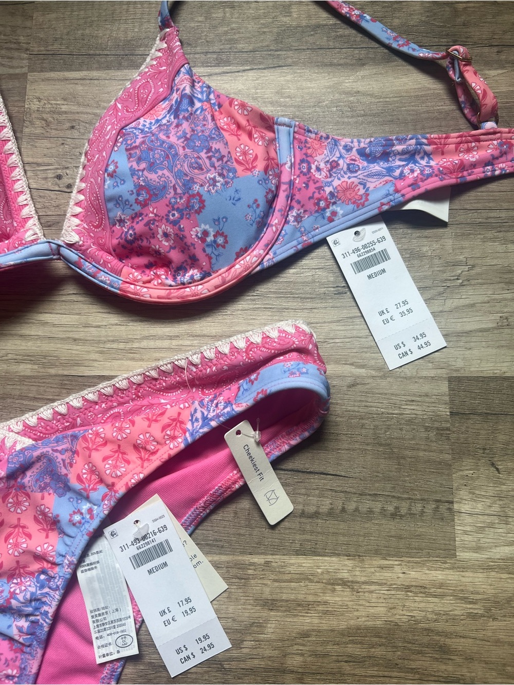 Hollister 2 piece Bikini NWT! - Picture 2 of 5